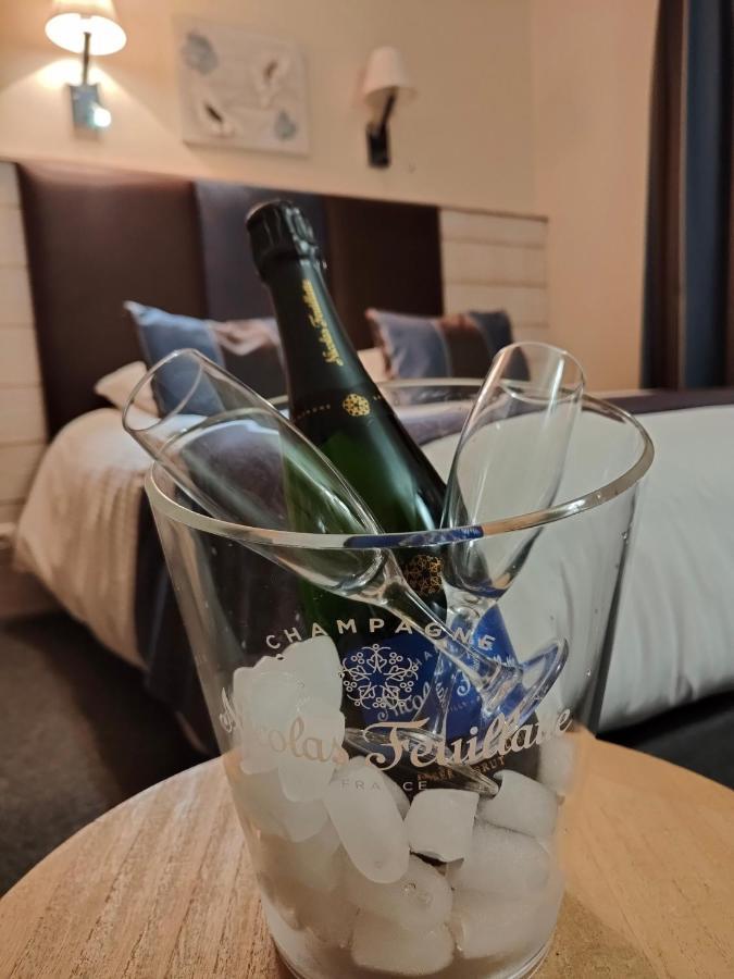 奥佩文西斯酒店 尚贝里 外观 照片